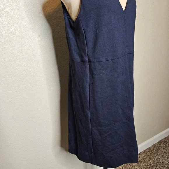 ME+EM Tailored Navy Blue V-Neck Sleeveless Shift Dress Pockets Minimalist US 6 - Picture 4 of 12